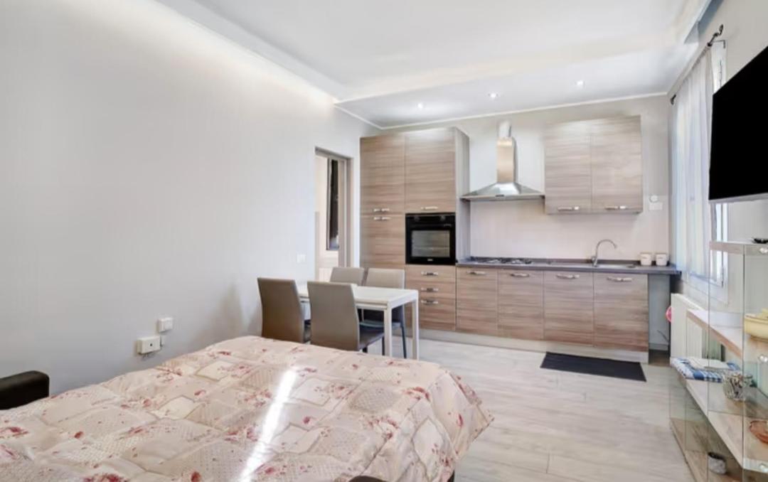 Casa Sanremo Tiziano Parking Gratis Spiaggia 15 Minuti A Piedi Exterior photo